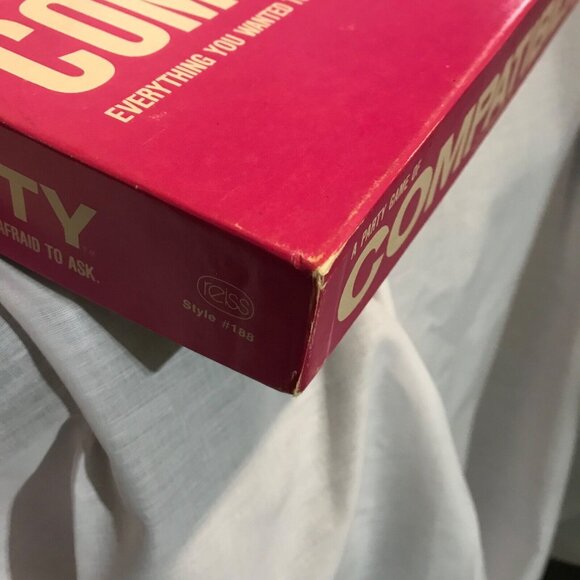 Compatibility Board Game Couples Party Vintage 1974 Reiss Games Retro Design - Picture 7 of 10